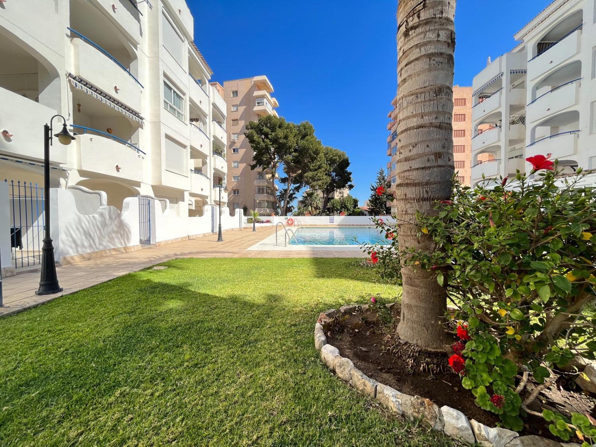 Appartement Spacieux Avec Terrasse Et Piscine Benalmadena Exterior photo